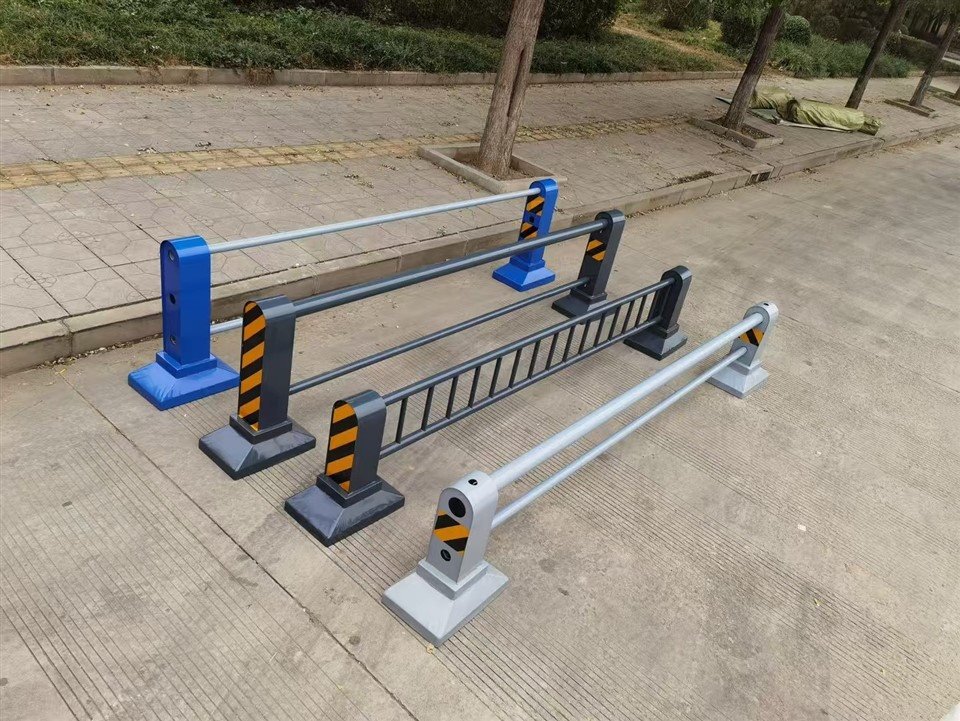 Roadside Guardrail factory
